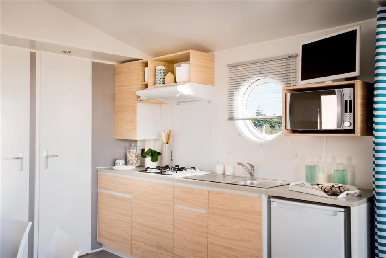 Camping La Touesse Saint-Lunaire Room photo